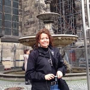 Meet your Posher, Dori